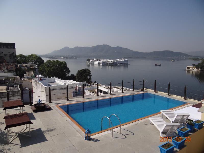 Hotel Udaigarh - Udaipur Exterior foto